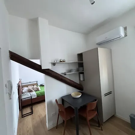 Loft Menabrea 12 아파트 밀라노